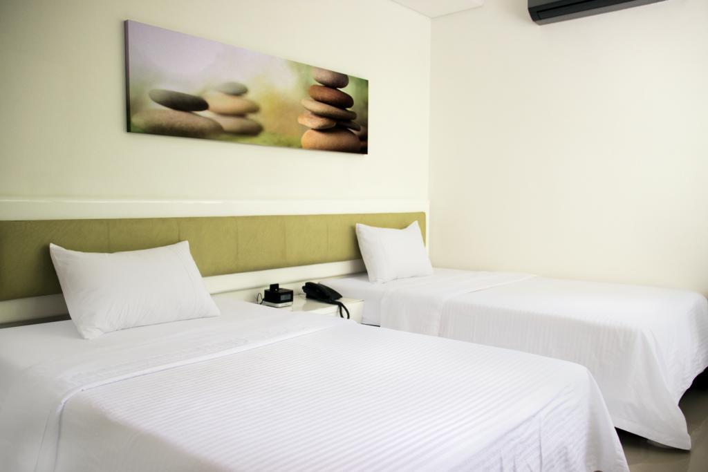 Hotel Zona A ميديلين الغرفة الصورة